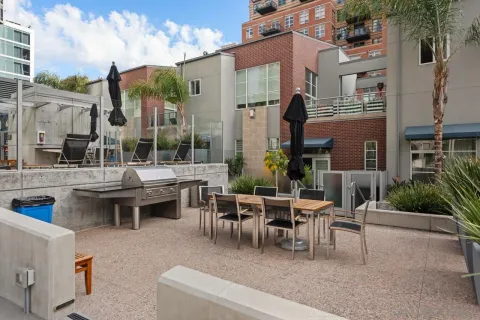 $739,900 | 800 The Mark Lane, Unit 2103, San Diego, CA 92101