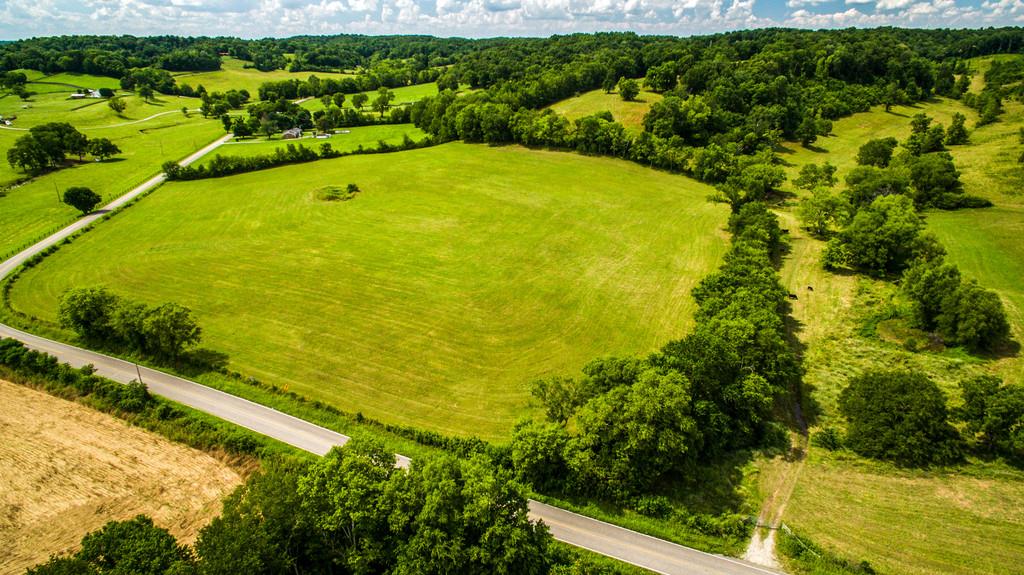 2251 Sugar Ridge Road Spring Hill, TN 37174 - Photo 2 of 18 a view of an outdoor space
