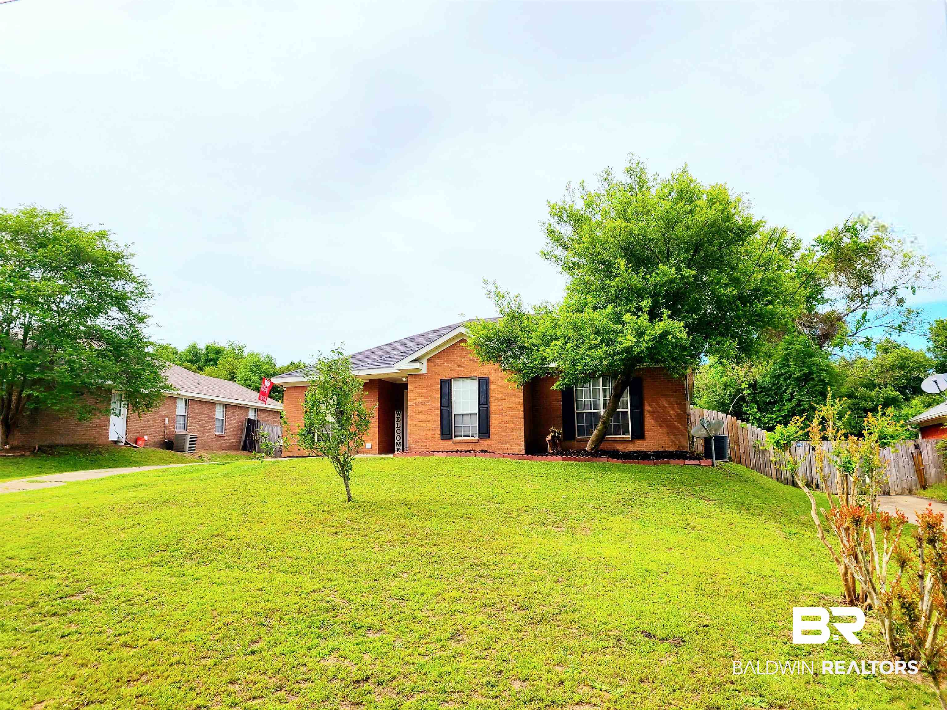 6860 Ching Lynch Road Mobile, AL 36618 - Photo 2 of 25