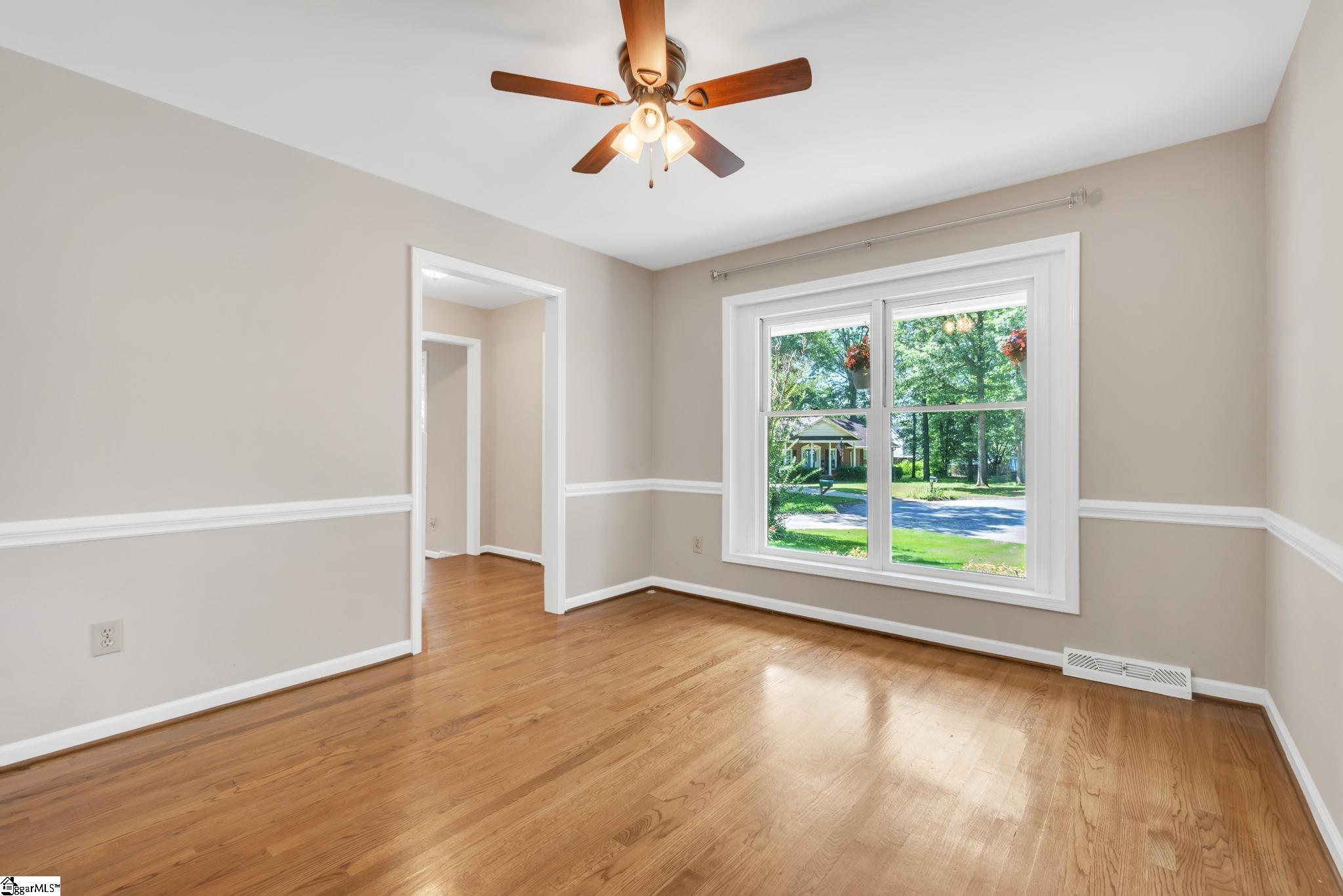 521 Fruitville Road Greenville, SC 29607 - Photo 12 of 31 Gallery Image 12