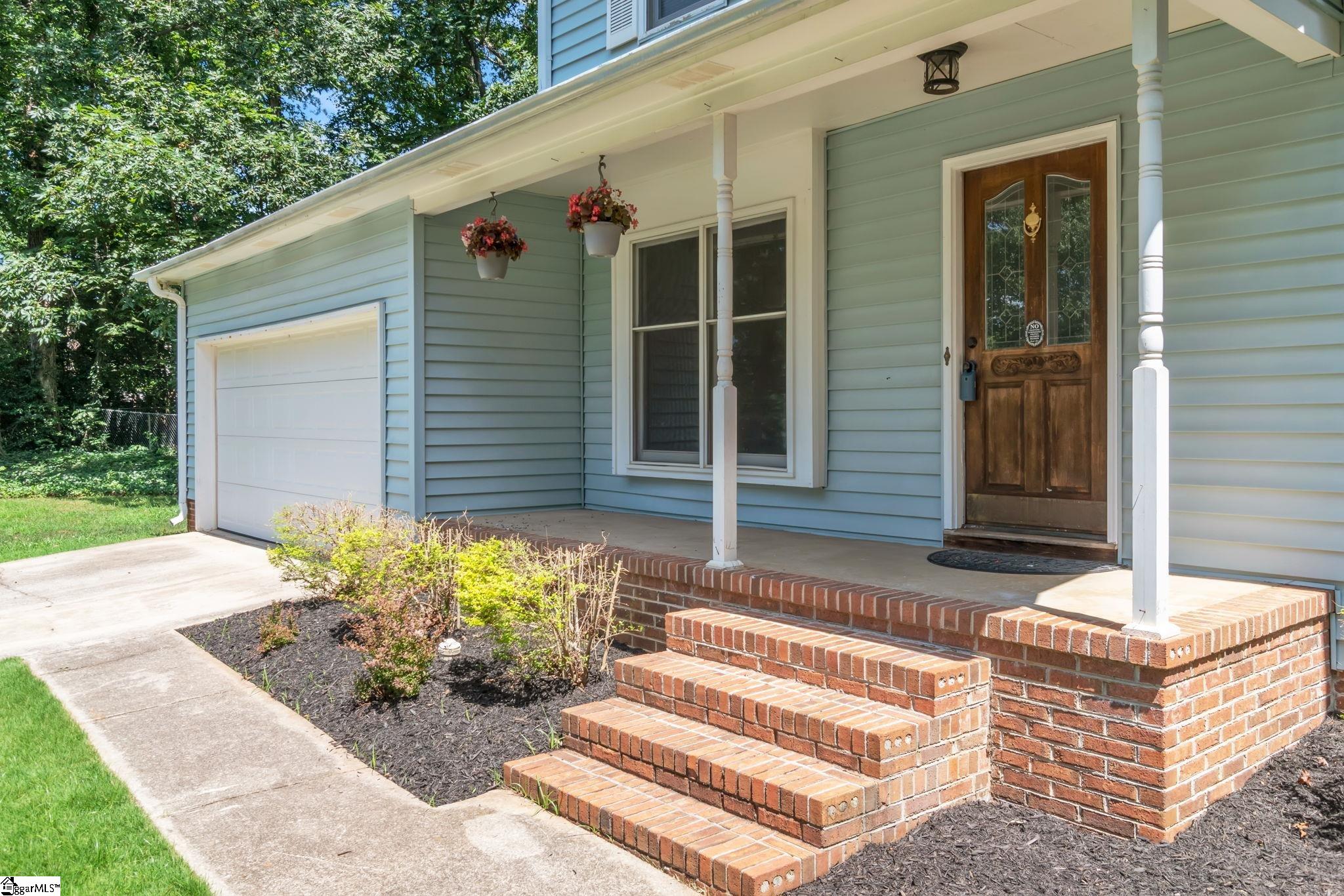 521 Fruitville Road Greenville, SC 29607 - Photo 3 of 31 Gallery Image 3
