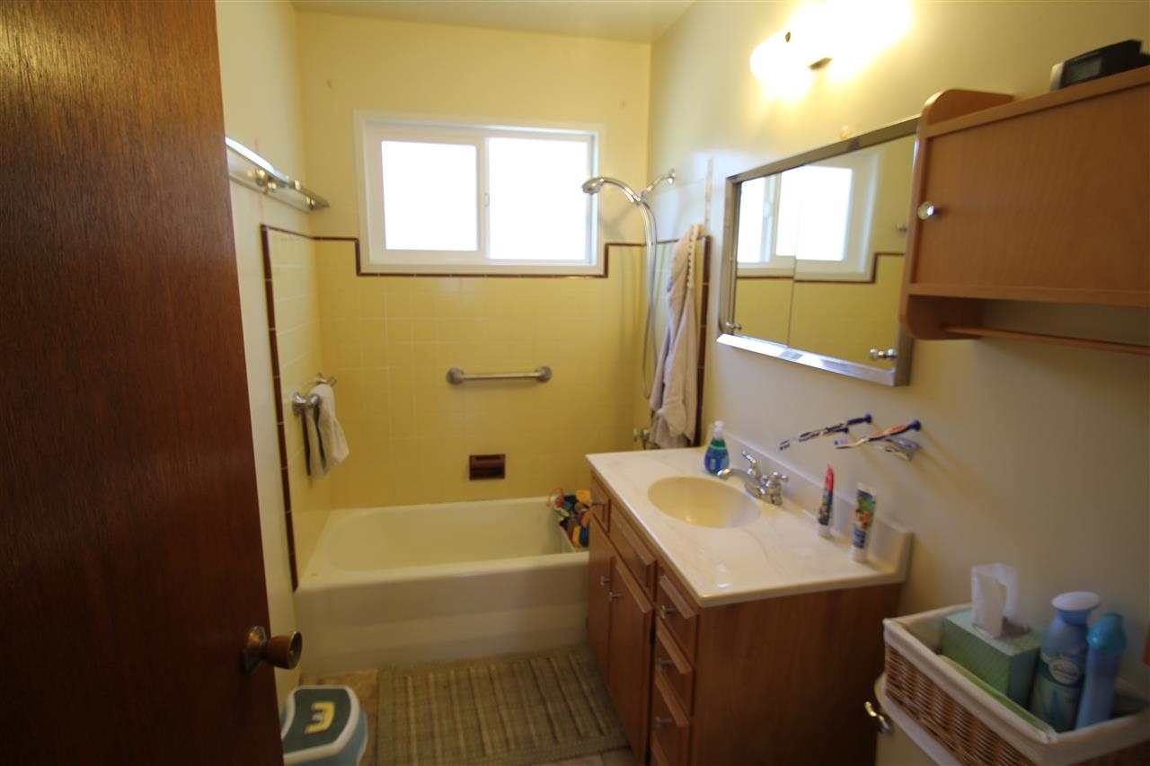 1338 Windsor Road Cardiff-by-the-Sea, CA 92007 - Photo 9 of 13
