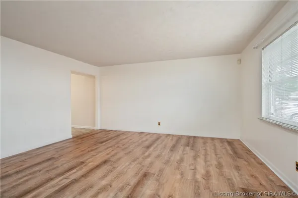 $130,000 | 3162 Wooded Way, Jeffersonville, IN 47130