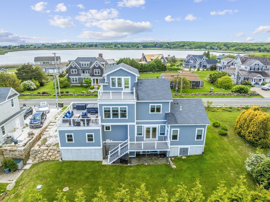 246 Howland Road Westport, MA 02790 - Photo 4 of 42