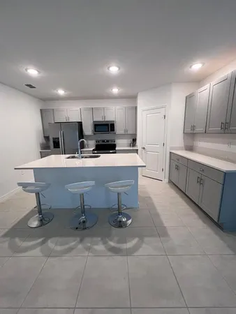 $3,600 | 424 Wayland Drive, Haines City, FL 33844