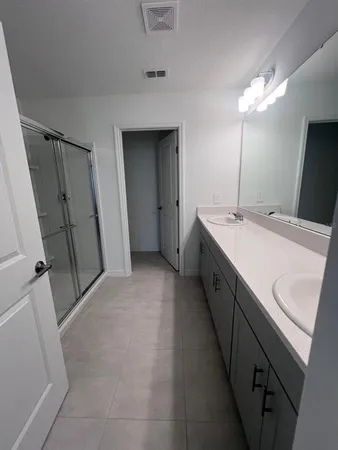 $3,600 | 424 Wayland Drive, Haines City, FL 33844