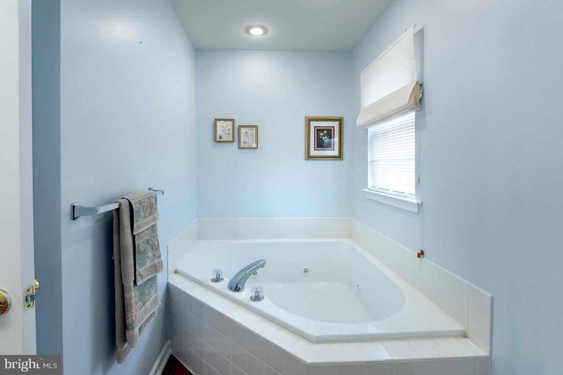 115 Eagles Lane Sinking Spring, PA 19608 - Photo 15 of 25 Gallery Image 15