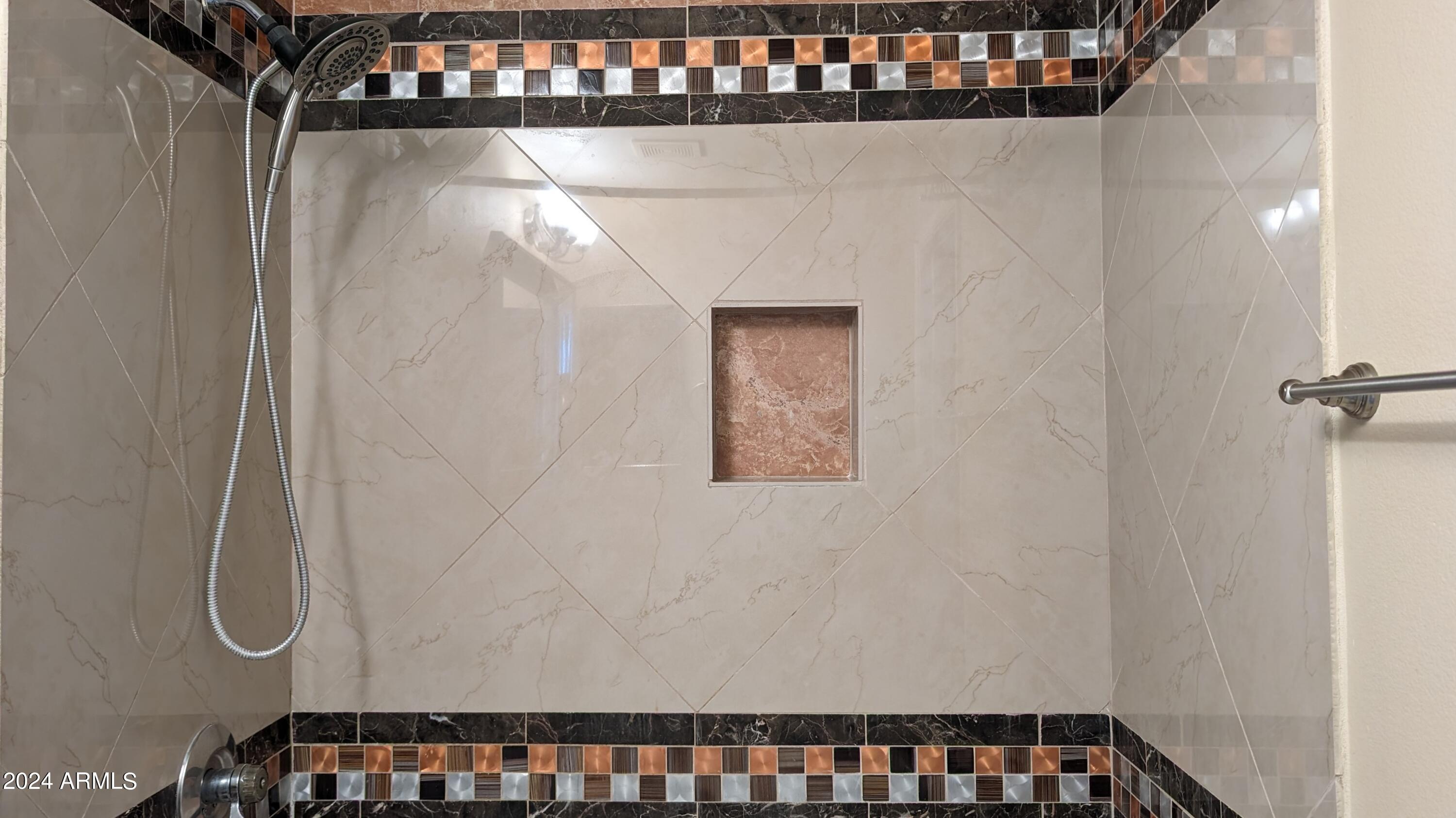 1701 East Colter Street, Unit 189 Phoenix, AZ 85016 - Photo 14 of 44 13 - 2