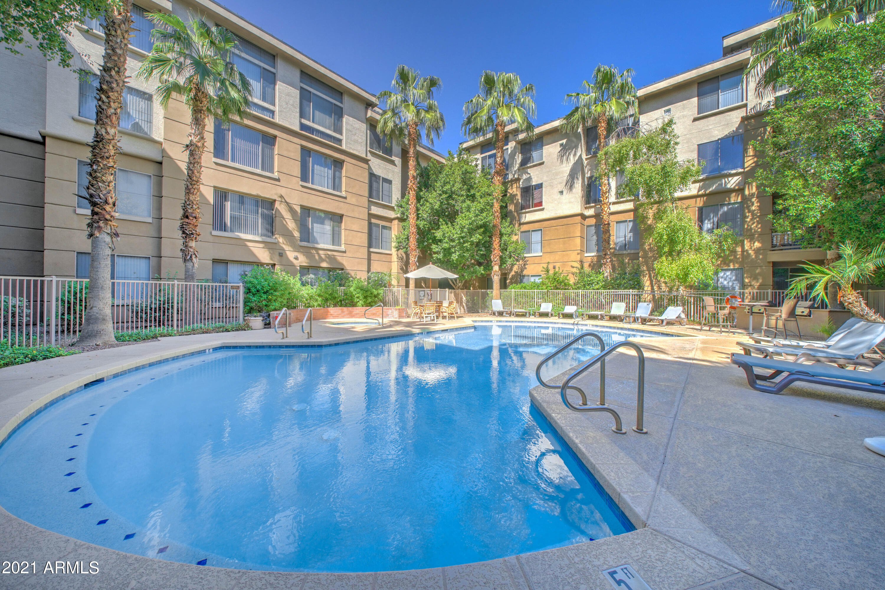 1701 East Colter Street, Unit 189 Phoenix, AZ 85016 - Photo 26 of 44 10 Spa Pool Heated