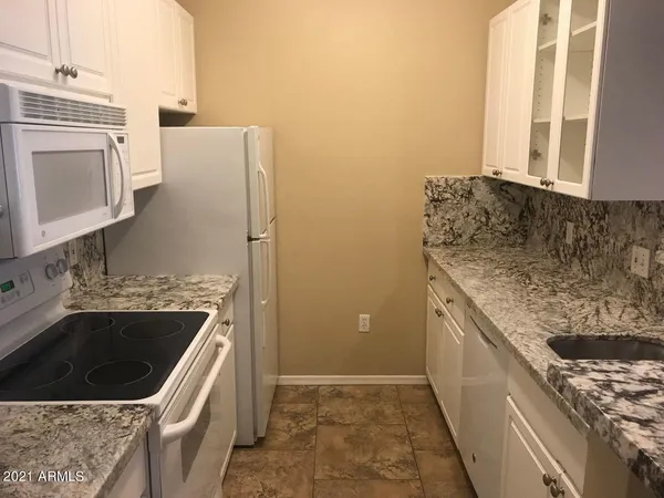 $1,295 | 1701 East Colter Street, Unit 189, Phoenix, AZ 85016