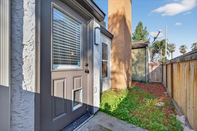 $219,000 | 5140 East Cesar Chavez Boulevard, Unit 107, Fresno, CA 93727