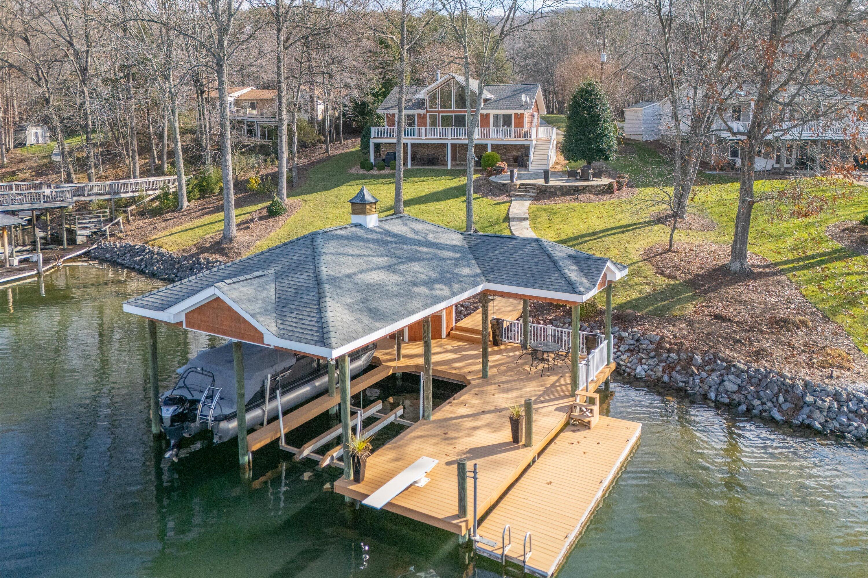 332 Fingerlake Road Penhook, VA 24137 - Photo 1 of 62 46-122020240027