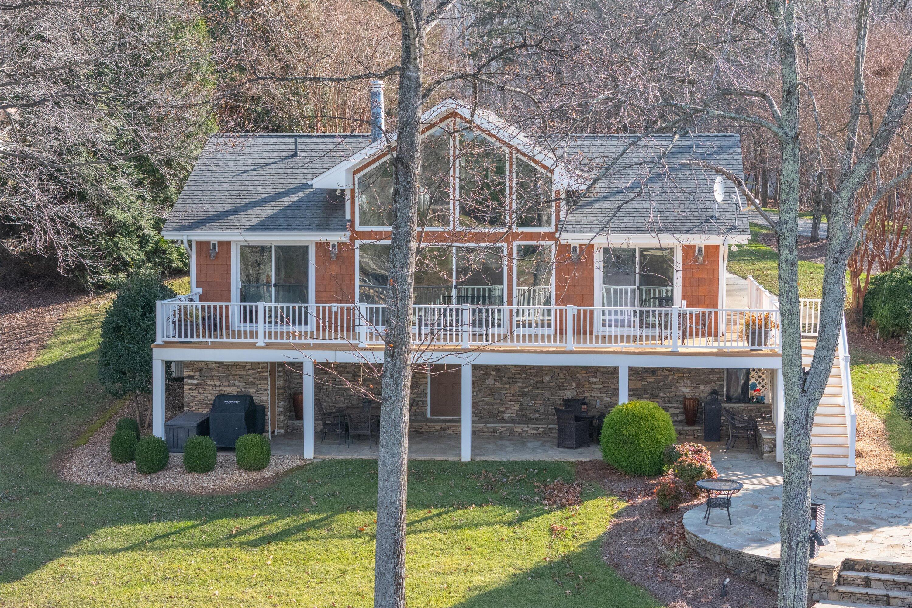 332 Fingerlake Road Penhook, VA 24137 - Photo 2 of 62 04-122020240030