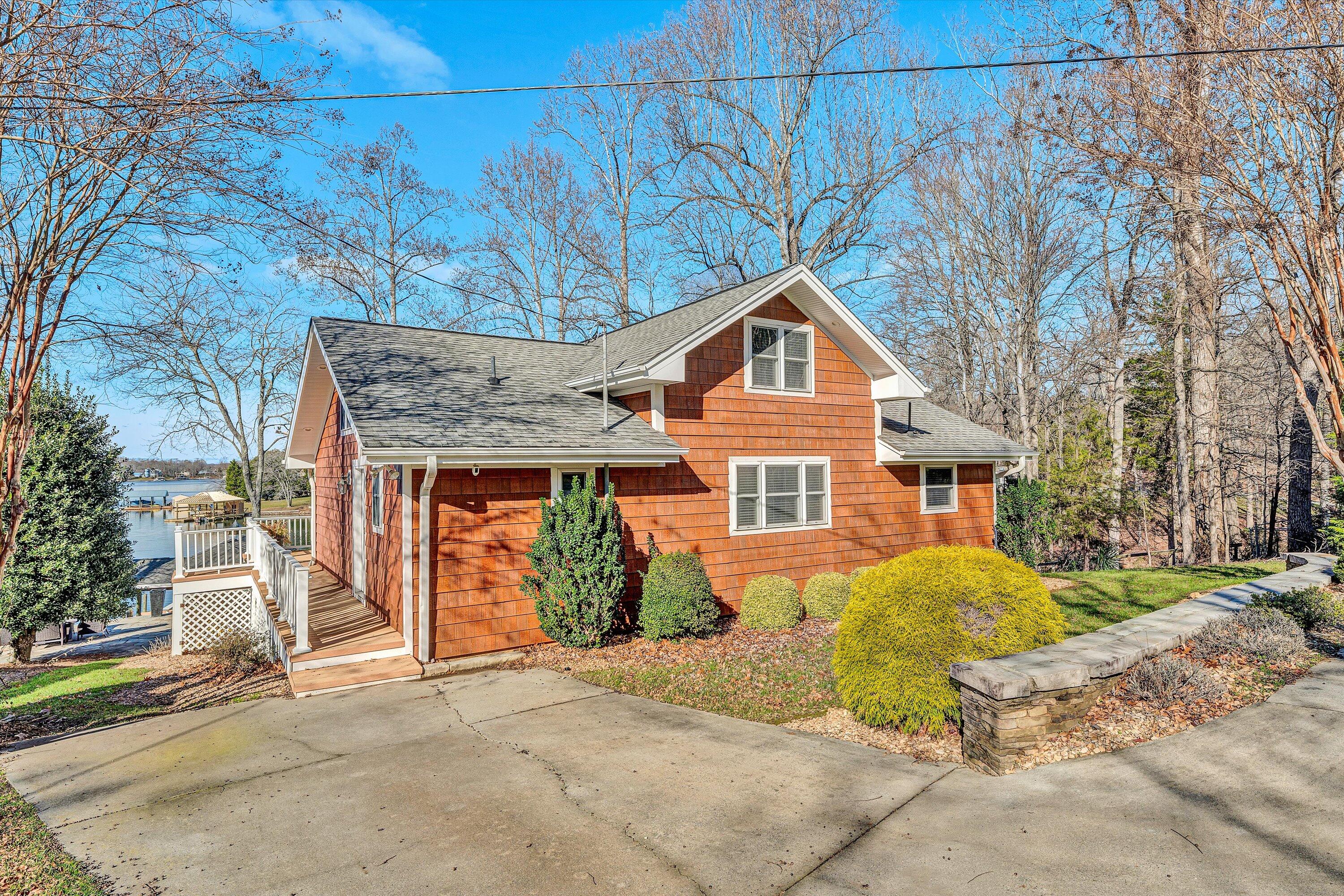 332 Fingerlake Road Penhook, VA 24137 - Photo 3 of 62 02-121920240094