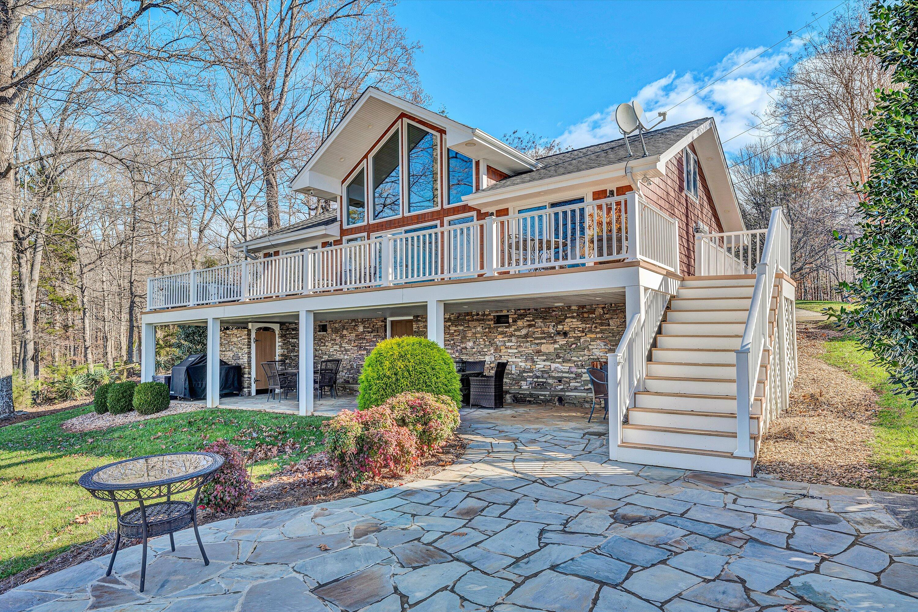 332 Fingerlake Road Penhook, VA 24137 - Photo 5 of 62 05-121920240093