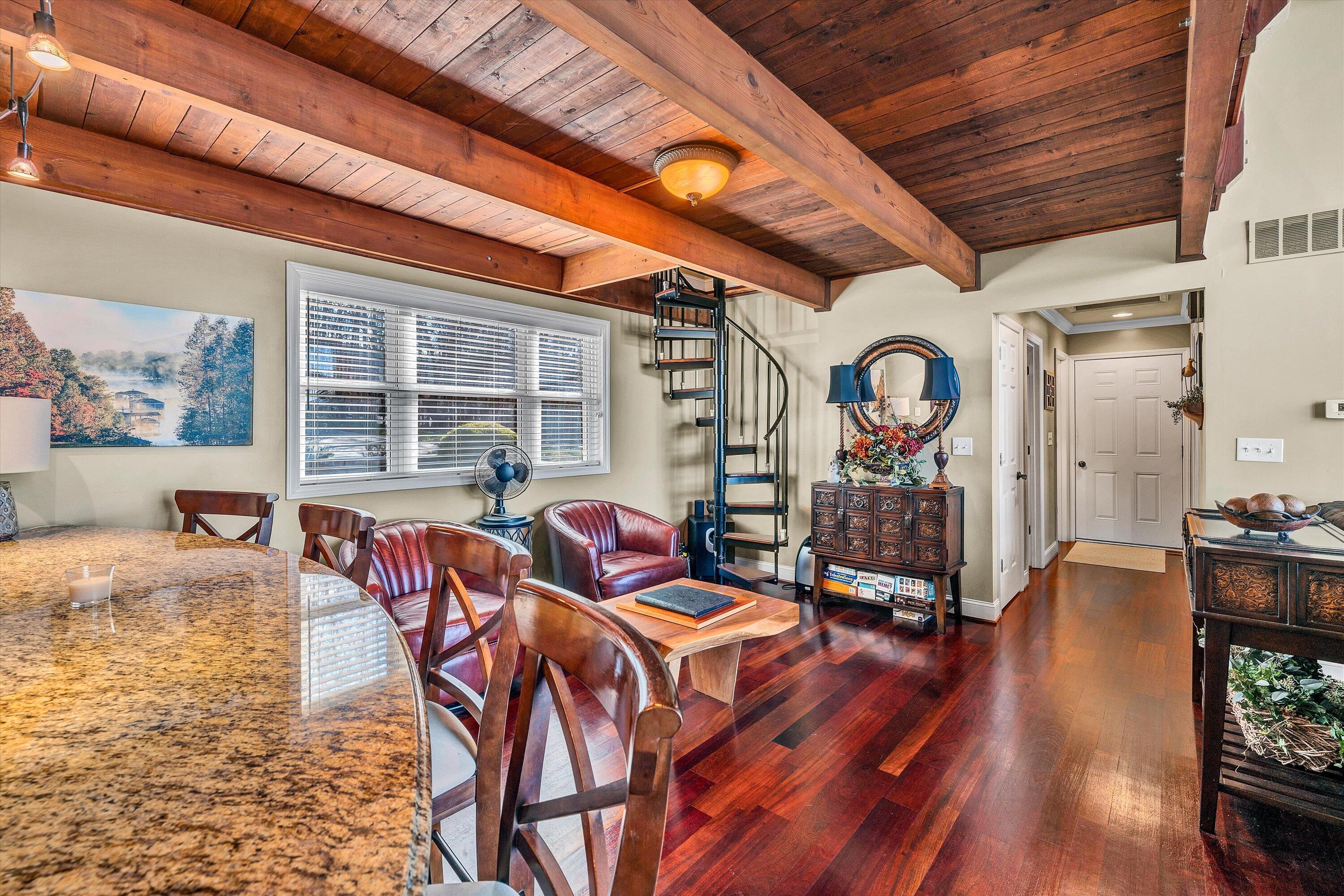 332 Fingerlake Road Penhook, VA 24137 - Photo 10 of 62 10-121920240064