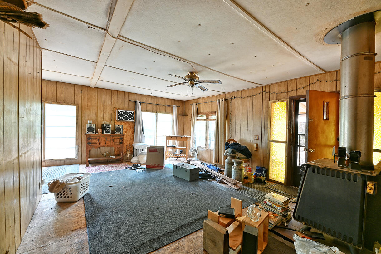 3001 Davis Creek Road Selma, OR 97538 - Photo 31 of 32 DSC_0574