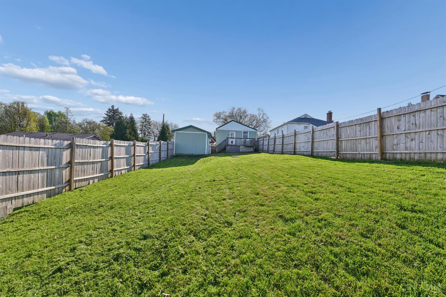 4403 School Section Road Cincinnati, OH 45211 - Photo 20 of 21