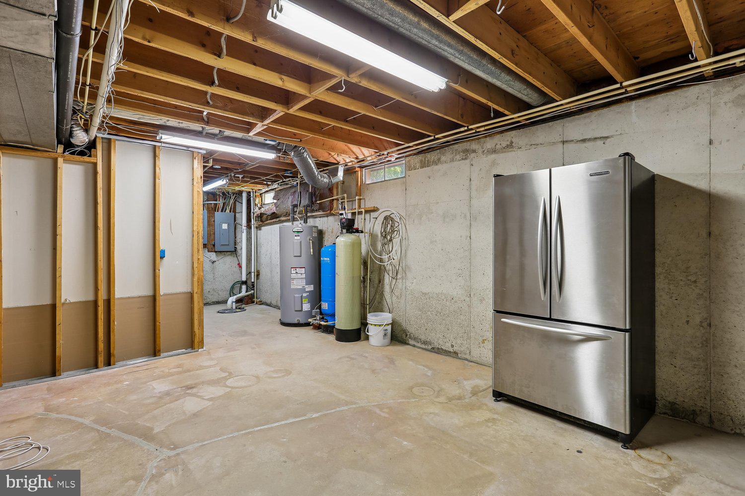 20920 Sunnyacres Road Gaithersburg, MD 20882 - Photo 51 of 64 Storage/Utility