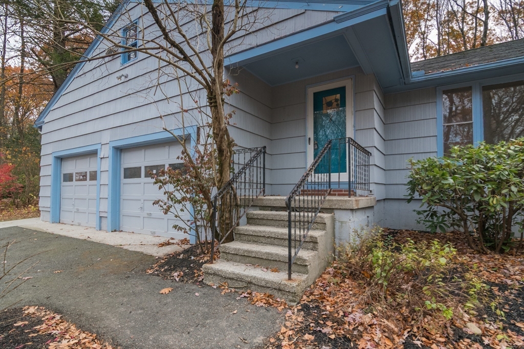 34 Hockanum Road Hadley, MA 01035 - Photo 3 of 37 Gallery Image 3