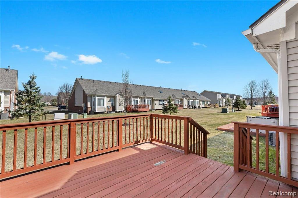 26037 Mariners Point Chesterfield, MI 48051 - Photo 29 of 31