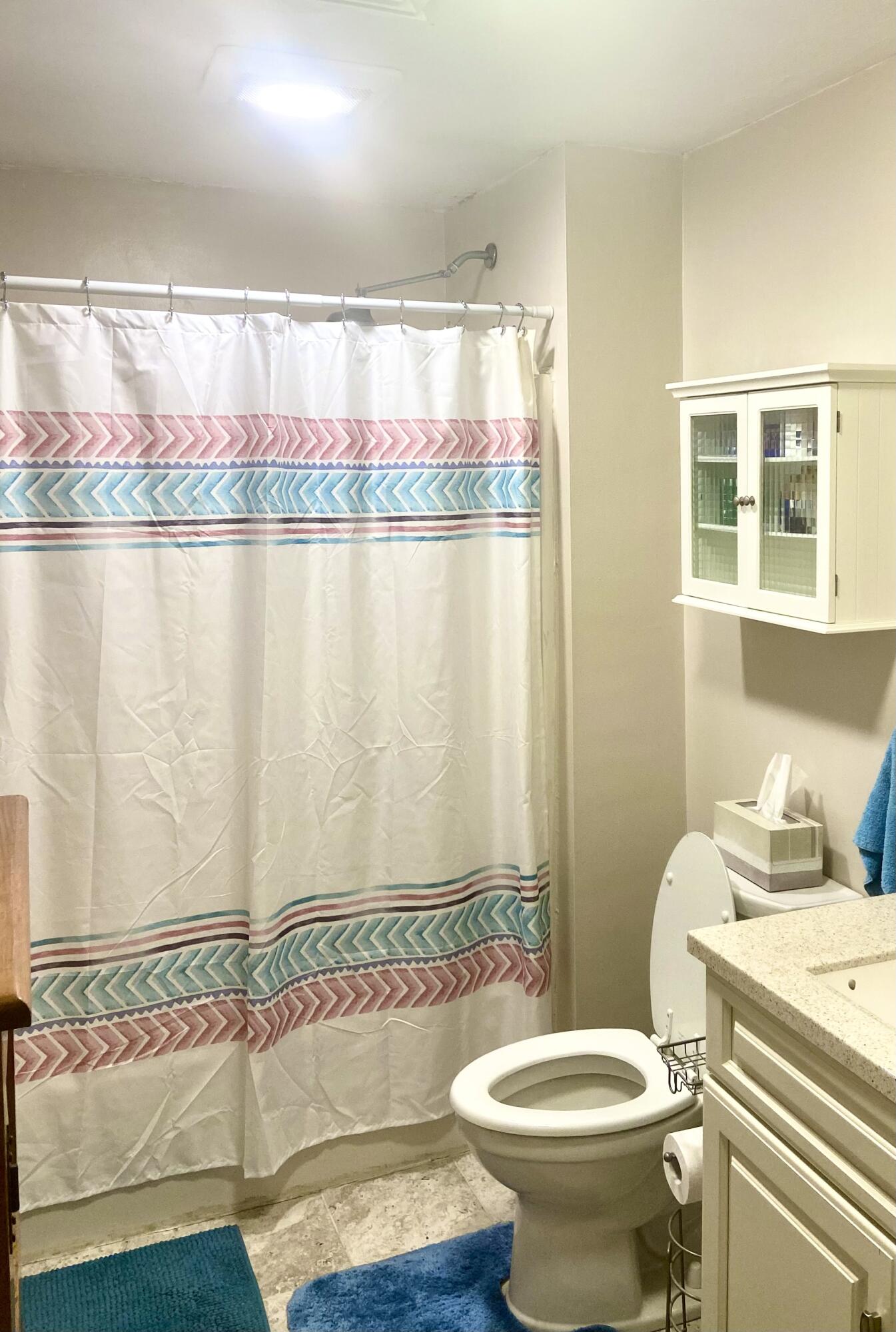 300 Falmouth Road, Unit 13B Mashpee, MA 02649 - Photo 7 of 12 1st fl bath