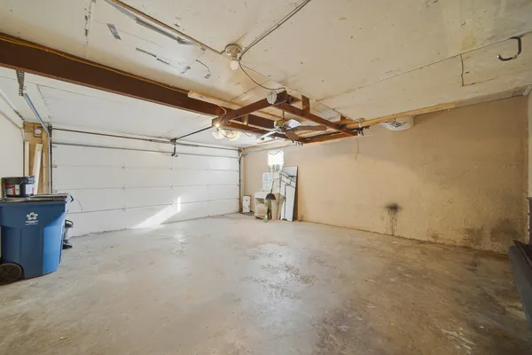 a view of a room with an empty space