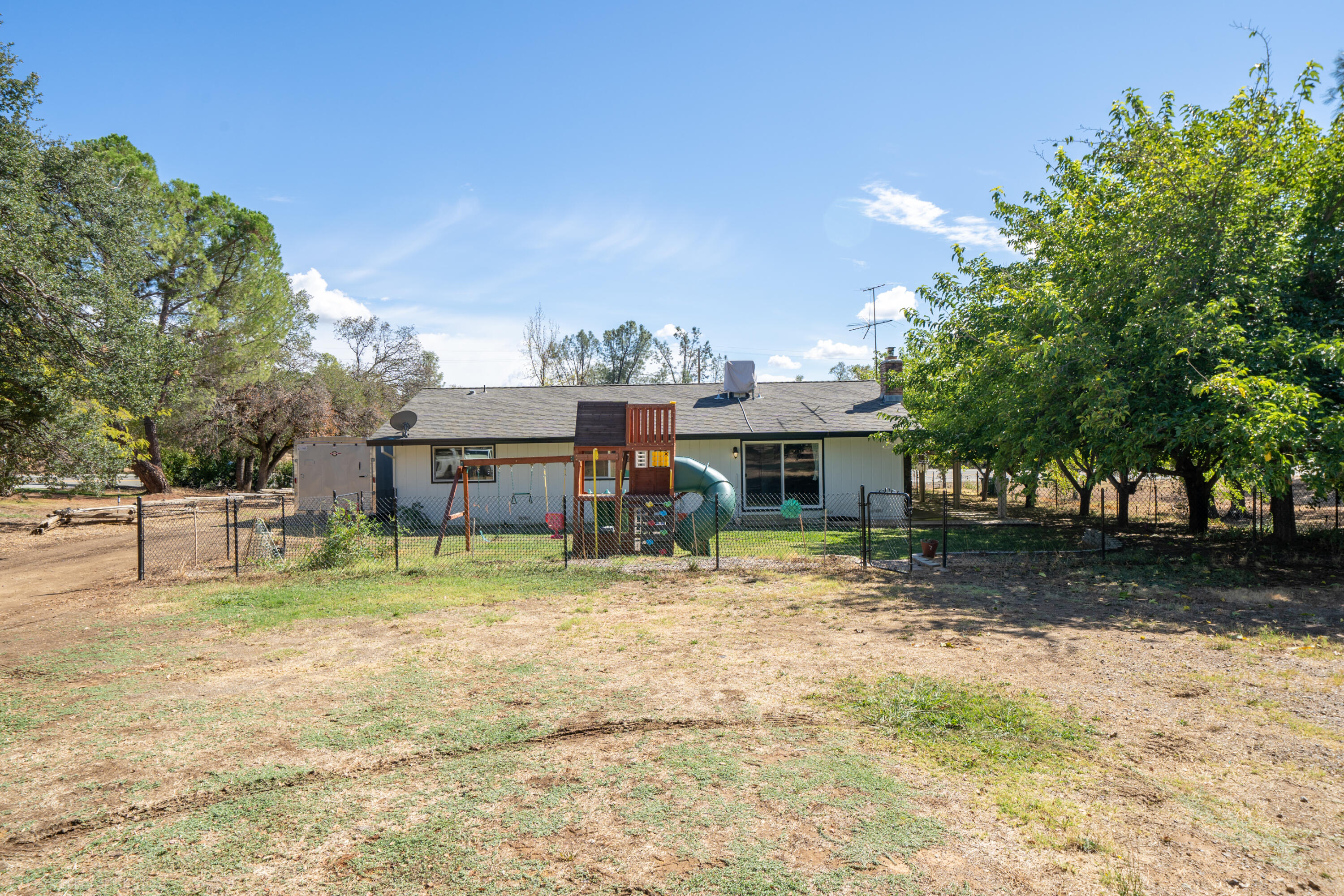 9064 Placer Road Redding, CA 96001 - Photo 42 of 74 9064 Placer Rd-49