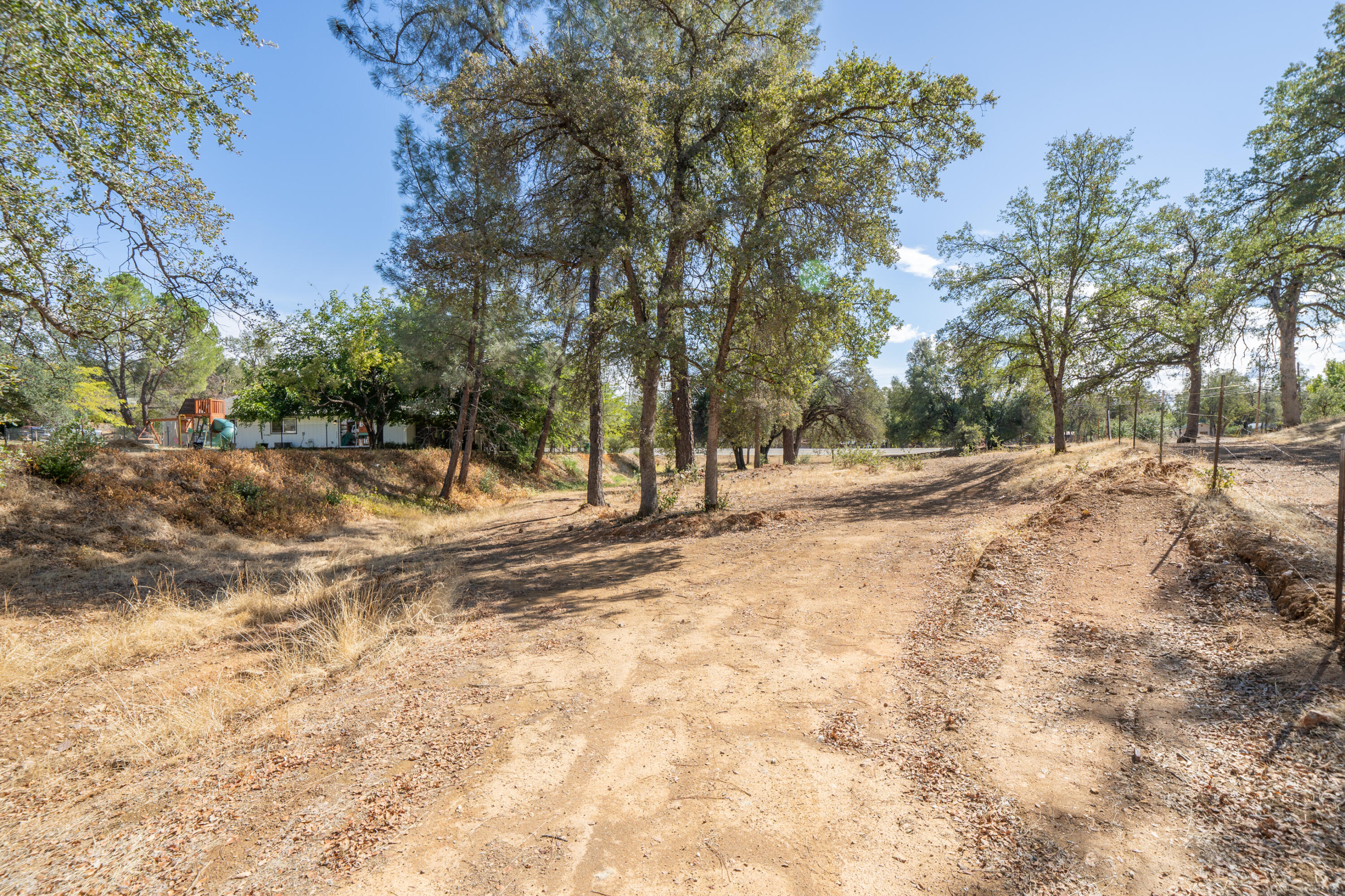 9064 Placer Road Redding, CA 96001 - Photo 57 of 74 9064 Placer Rd-59
