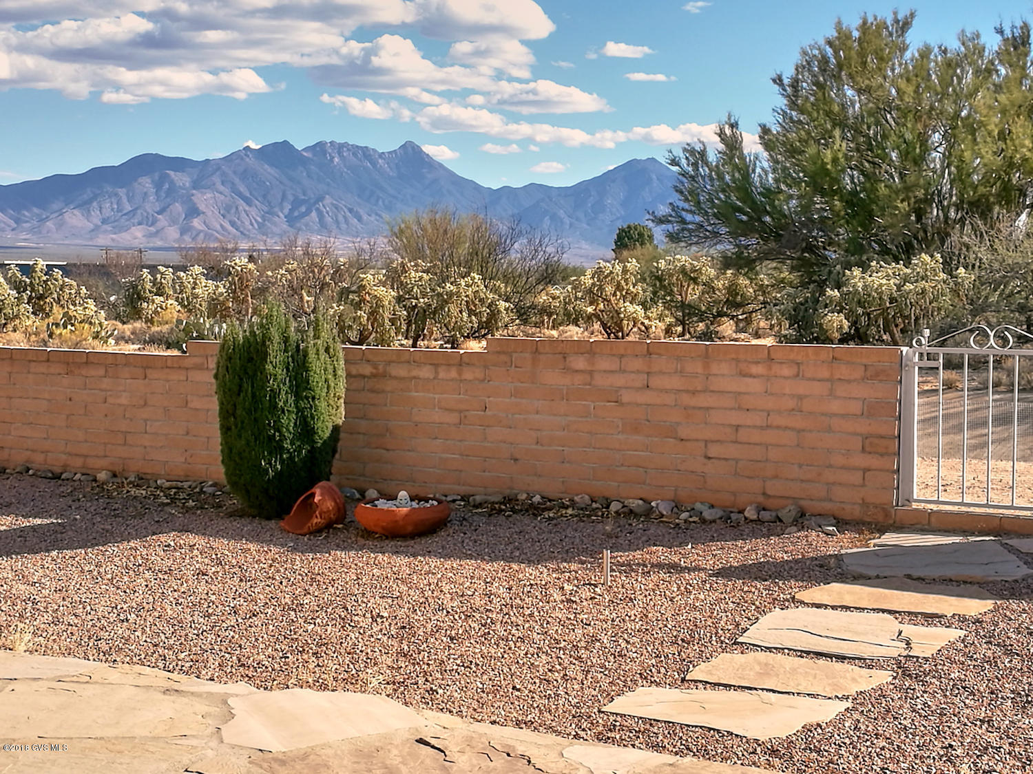 737 West Rio Moctezuma Green Valley, AZ 85614 - Photo 1 of 27 Gallery Image 1