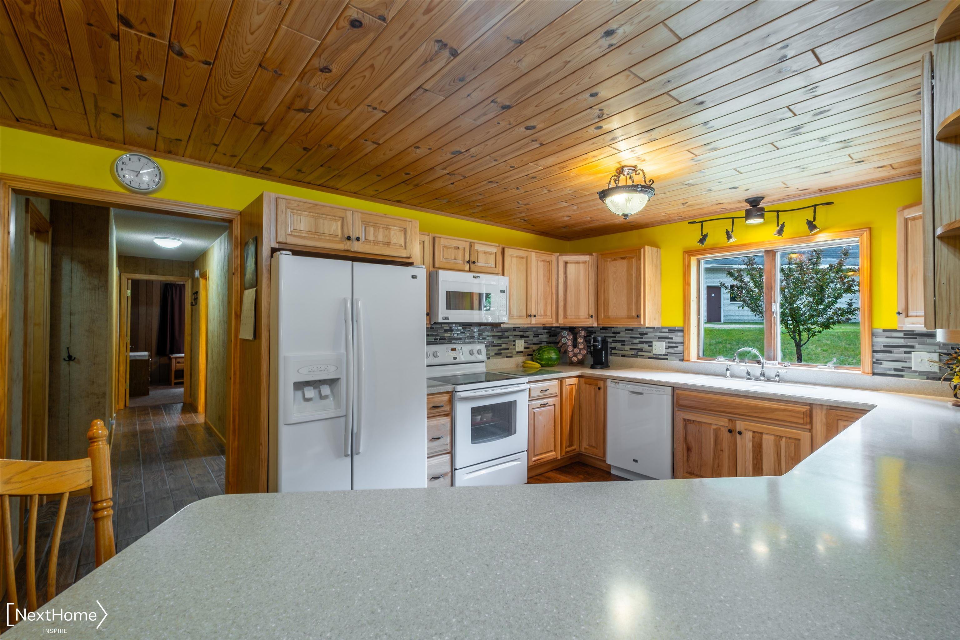 1557 West Eddy School Road Bellaire, MI 49615 - Photo 6 of 64