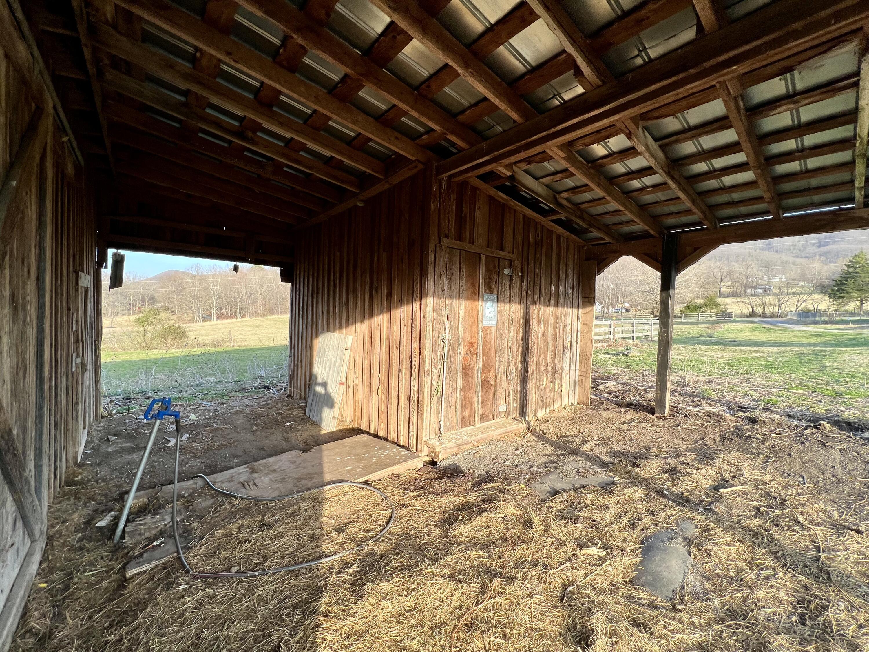 2161 Pico Road Buchanan, VA 24066 - Photo 18 of 23 C57652AD-47E6-4DD7-AE81-C47712017A76_1_2