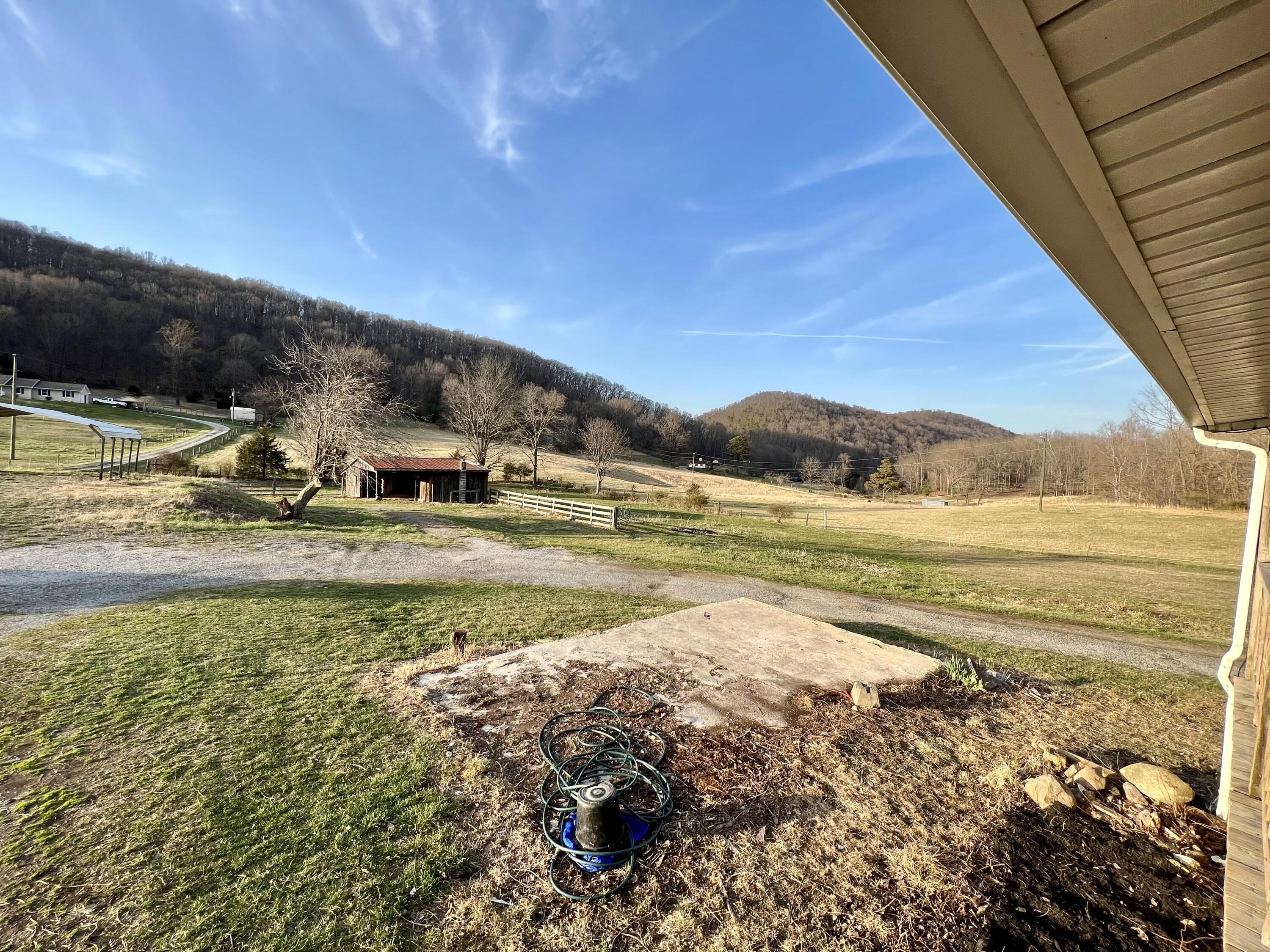 2161 Pico Road Buchanan, VA 24066 - Photo 4 of 23 A489E729-F337-4CA7-AF3A-B4862E6BEB5D_1_2