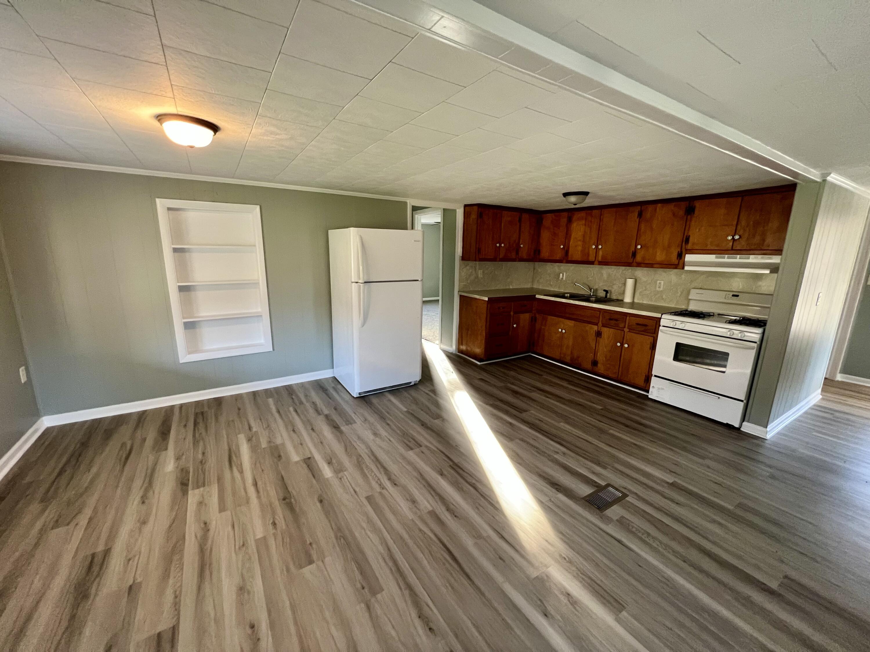 2161 Pico Road Buchanan, VA 24066 - Photo 7 of 23 8DE5B2E7-12C3-46BC-AF2A-3DF1BE2B95D9_1_2