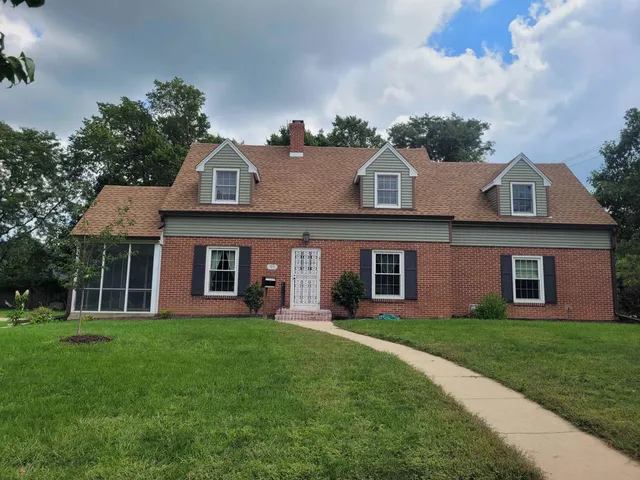 $299,000 | 705 Woodlane Avenue, Rockford, IL 61107