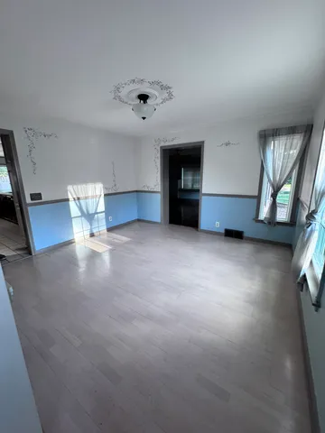 $299,000 | 705 Woodlane Avenue, Rockford, IL 61107