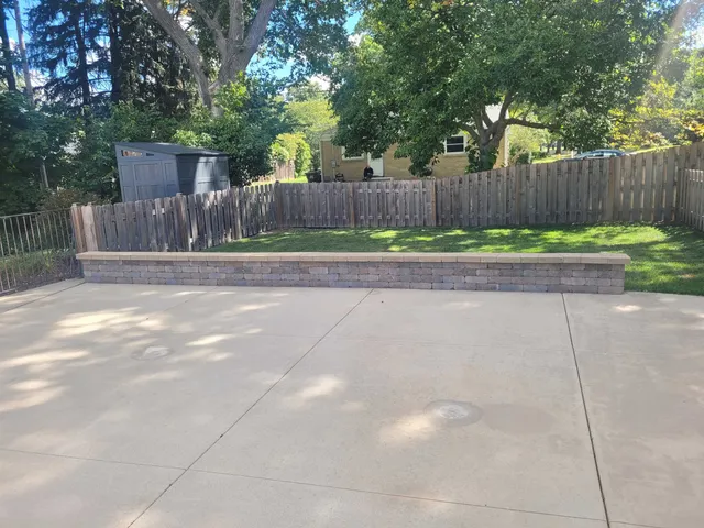 $299,000 | 705 Woodlane Avenue, Rockford, IL 61107