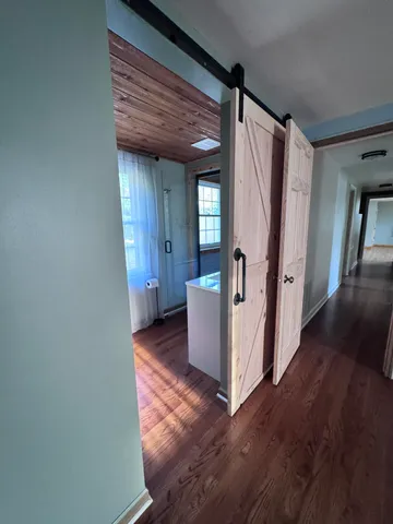 $299,000 | 705 Woodlane Avenue, Rockford, IL 61107