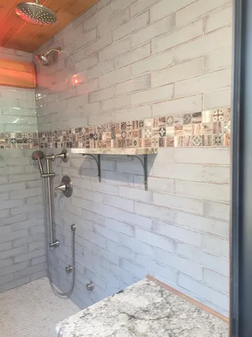 $299,000 | 705 Woodlane Avenue, Rockford, IL 61107