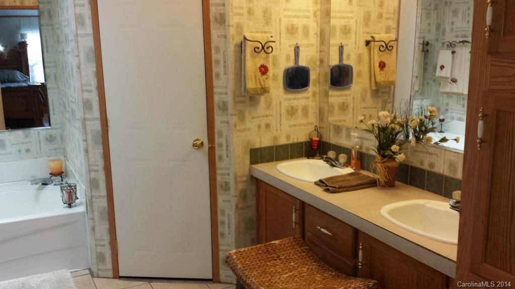 71.7 Long Island Road Catawba, NC 28609 - Photo 13 of 15 Gallery Image 13