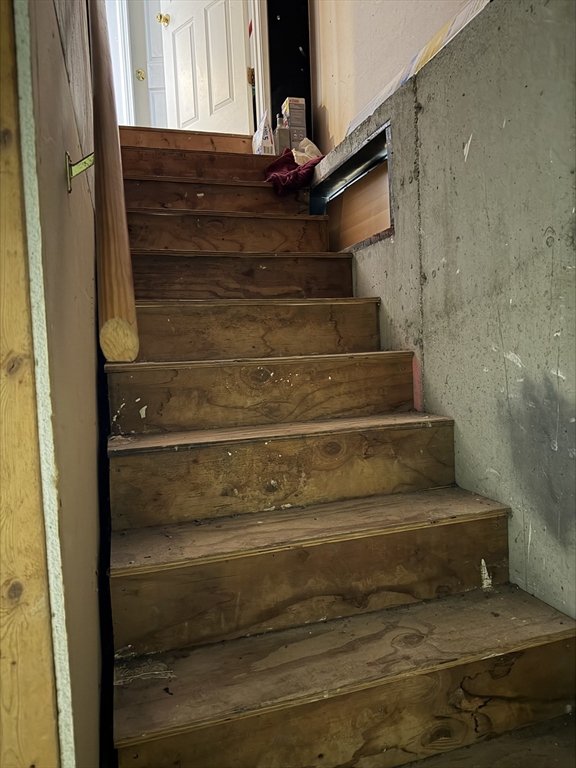 25 Ridlon Road Boston, MA 02136 - Photo 32 of 37