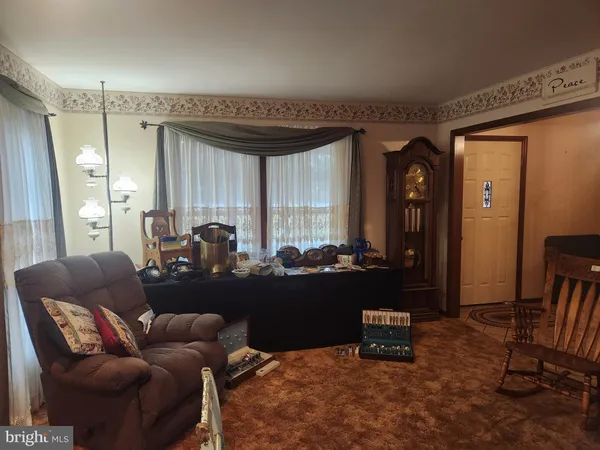 $300,000 | 2130 West Main Street, Ephrata, PA 17522