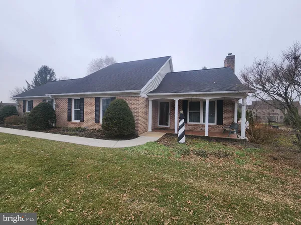 $300,000 | 2130 West Main Street, Ephrata, PA 17522