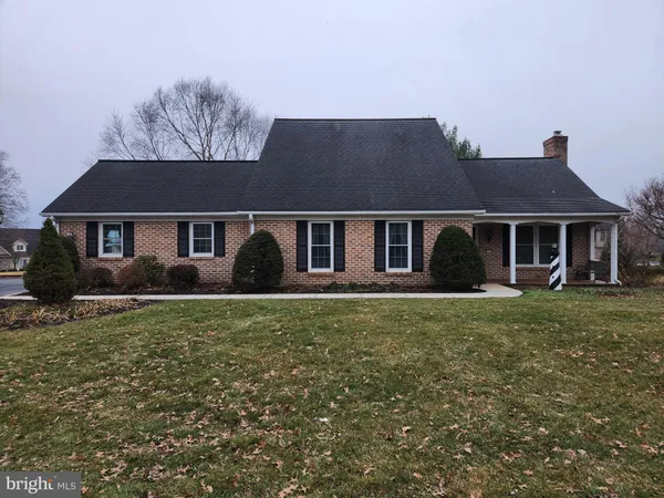 $300,000 | 2130 West Main Street, Ephrata, PA 17522