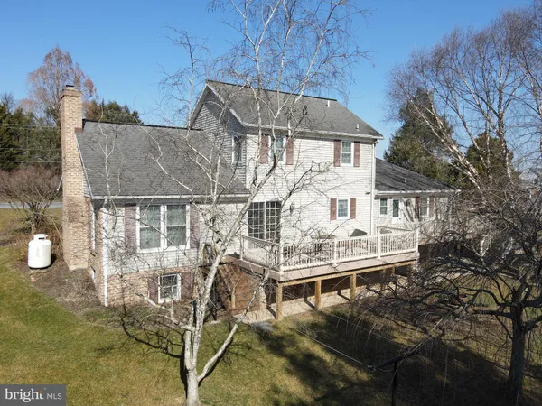 $300,000 | 2130 West Main Street, Ephrata, PA 17522