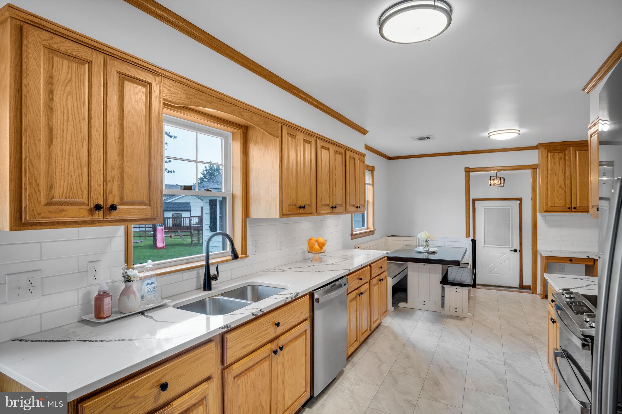 2825 Chambersburg Road Biglerville, PA 17307 - Photo 6 of 79 Gallery Image 6
