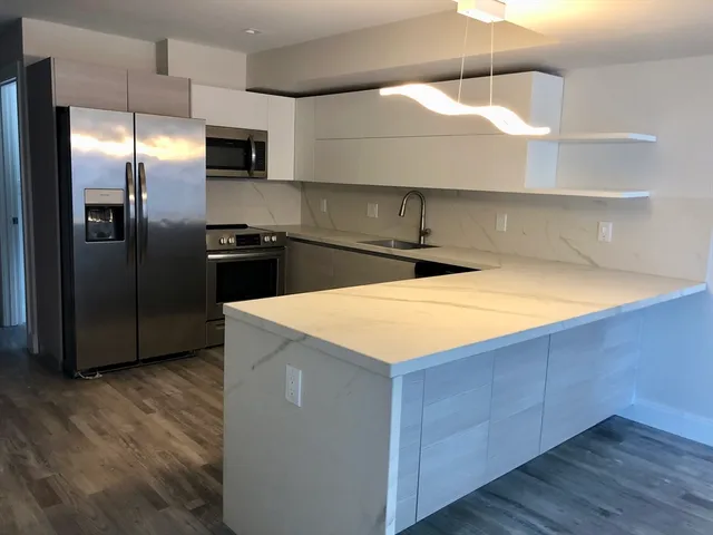 $2,500 | 316 Shrewsbury Street, Unit 4W, Worcester, MA 01604