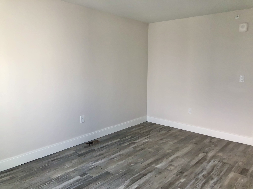 316 Shrewsbury Street, Unit 4W Worcester, MA 01604 - Photo 10 of 22