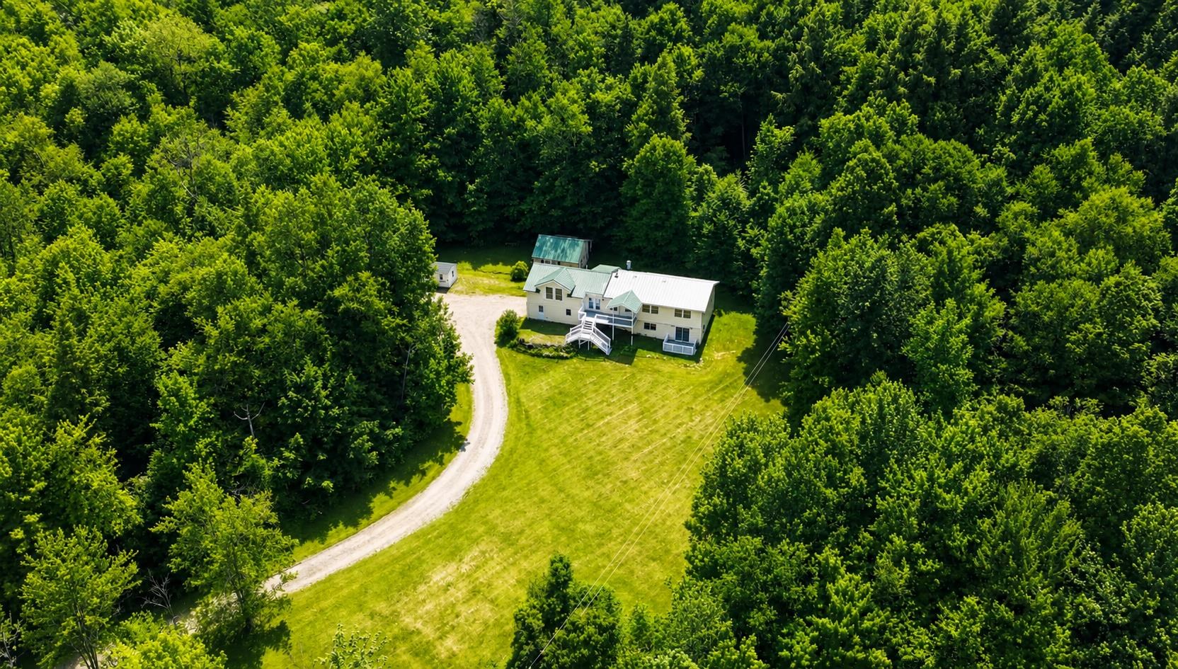 260 Weaver Road Huntington, VT 05462 - Photo 1 of 37 Gallery Image 1