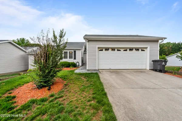 $315,000 | 511 Westpark Circle, Winston-Salem, NC 27103